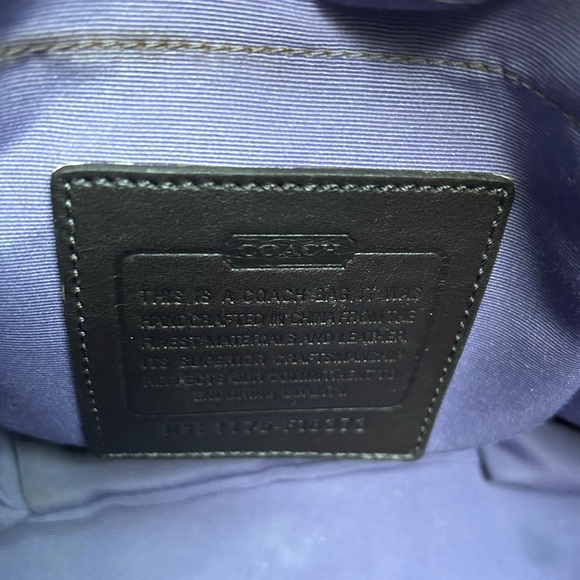 Coach crossbody diaper bag - Picture 9 of 10